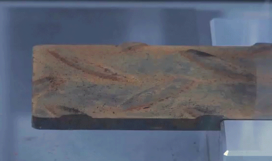 laser_rust_removal.gif