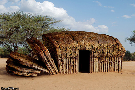 african_bread_hut.jpg