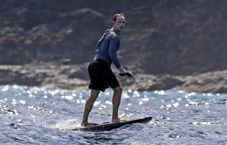 clown_mark_surfing.jpg