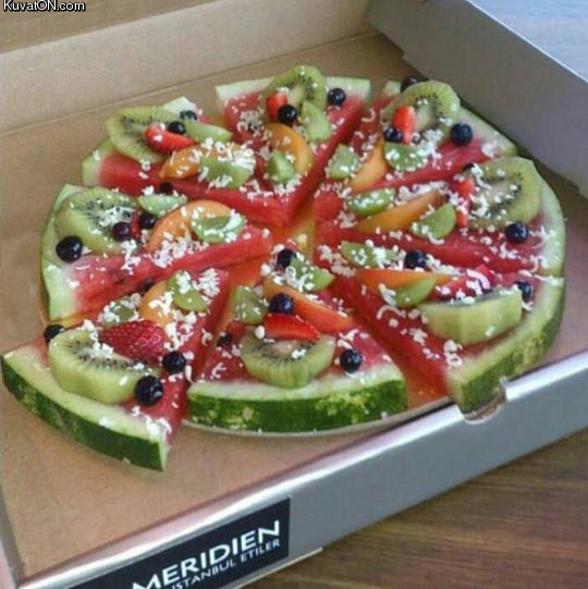 epic_fruit_pizza.jpg