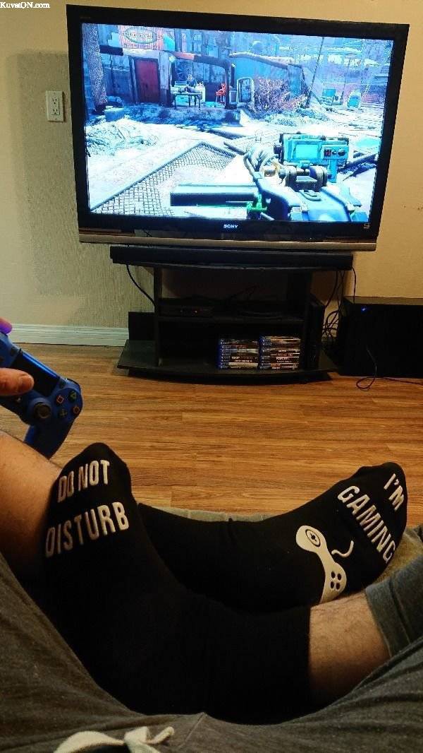 gamersocks.jpg