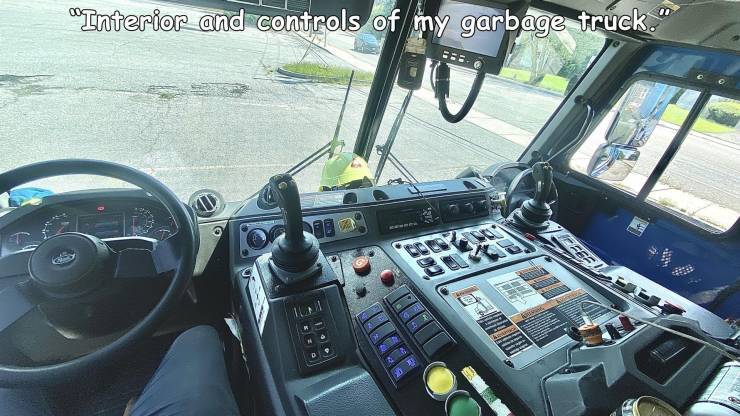 garbagetruckcontrols.jpg