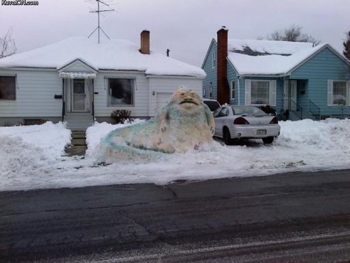 jabba_snow_art.jpg