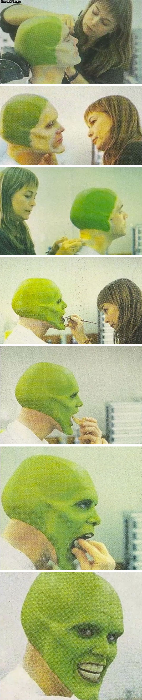 jim_carrey_in_the_makeup_chair_for_the_mask.jpg