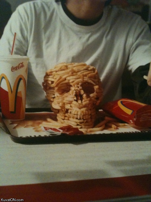 mc_donalds_skull.jpg