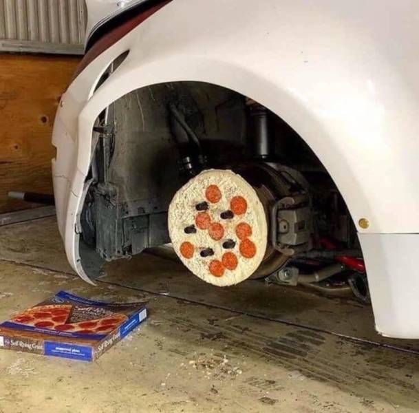 pizzawheel.jpg