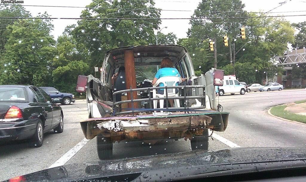 redneck_pickup.jpg