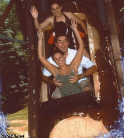 rollercoaster_groping.jpg