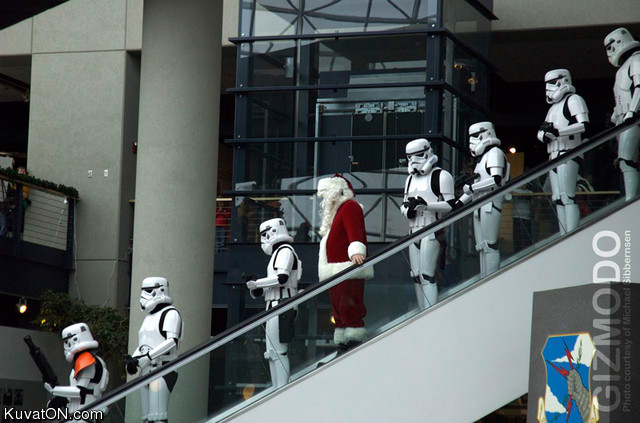 santa-imperial-troopers.jpg