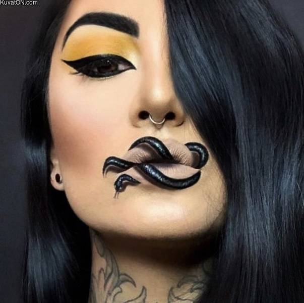 snakemakeup.jpg