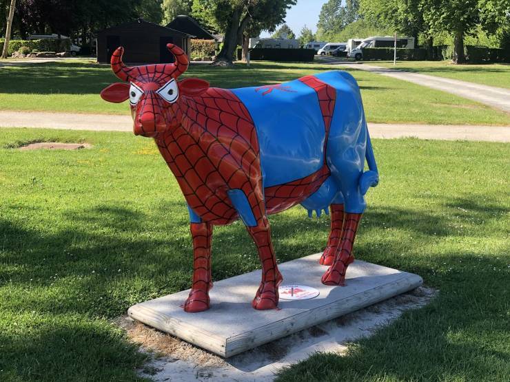 spidercow.jpg