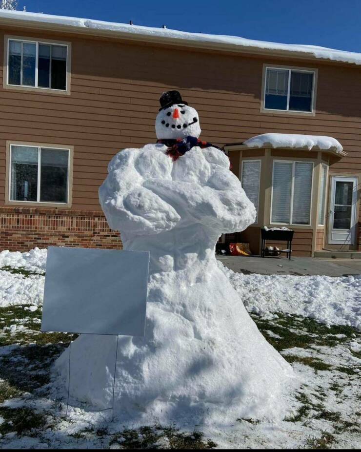 strong_snowman.jpg