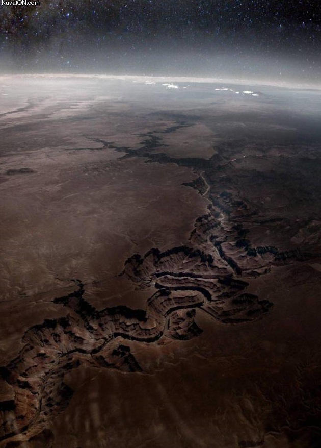 view_of_the_grand_canyon_from_space.jpg