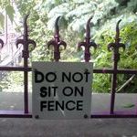 do_not_sit_on_fence.jpg