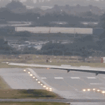 landing4.gif