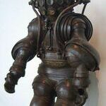 old_armored_diving_suit.jpg